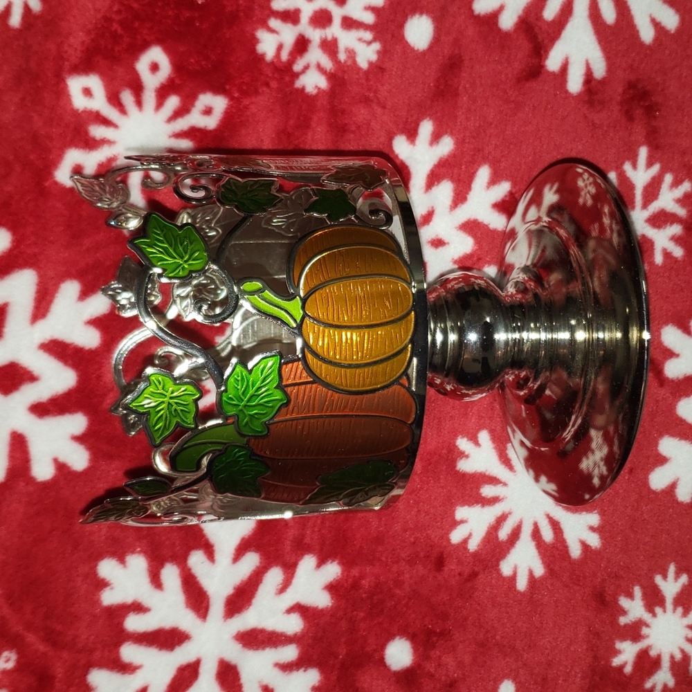 Bath and body works candle holder